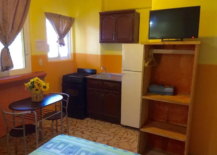 Hotel Amueblados Salinas 3*